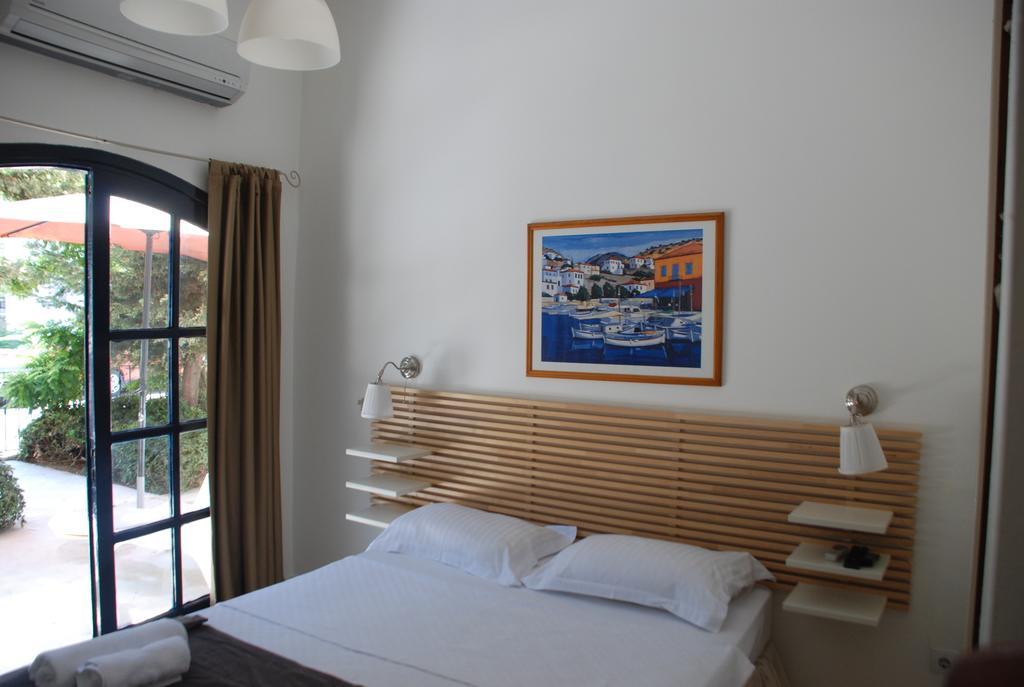 Marina Sahil Hotel Çeşme Szoba fotó