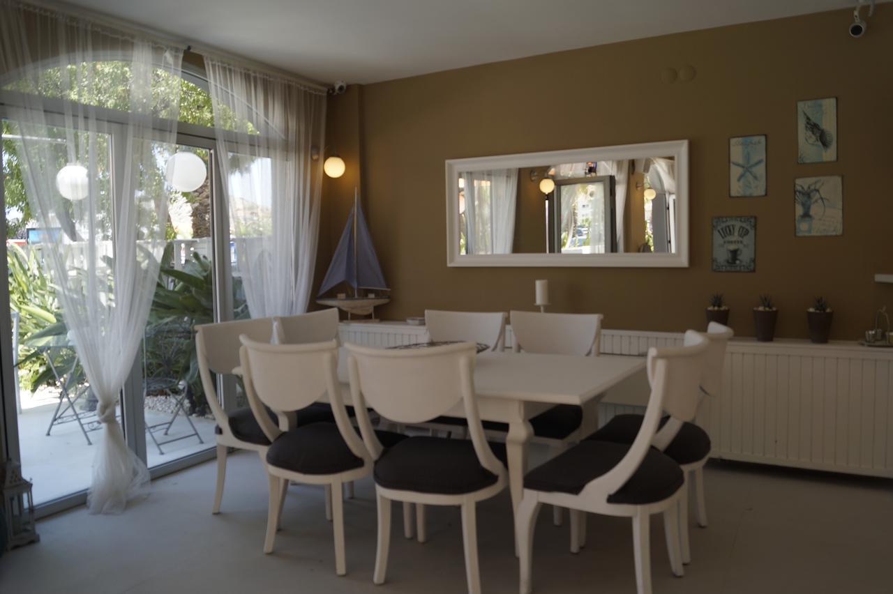 Marina Sahil Hotel Çeşme Kültér fotó